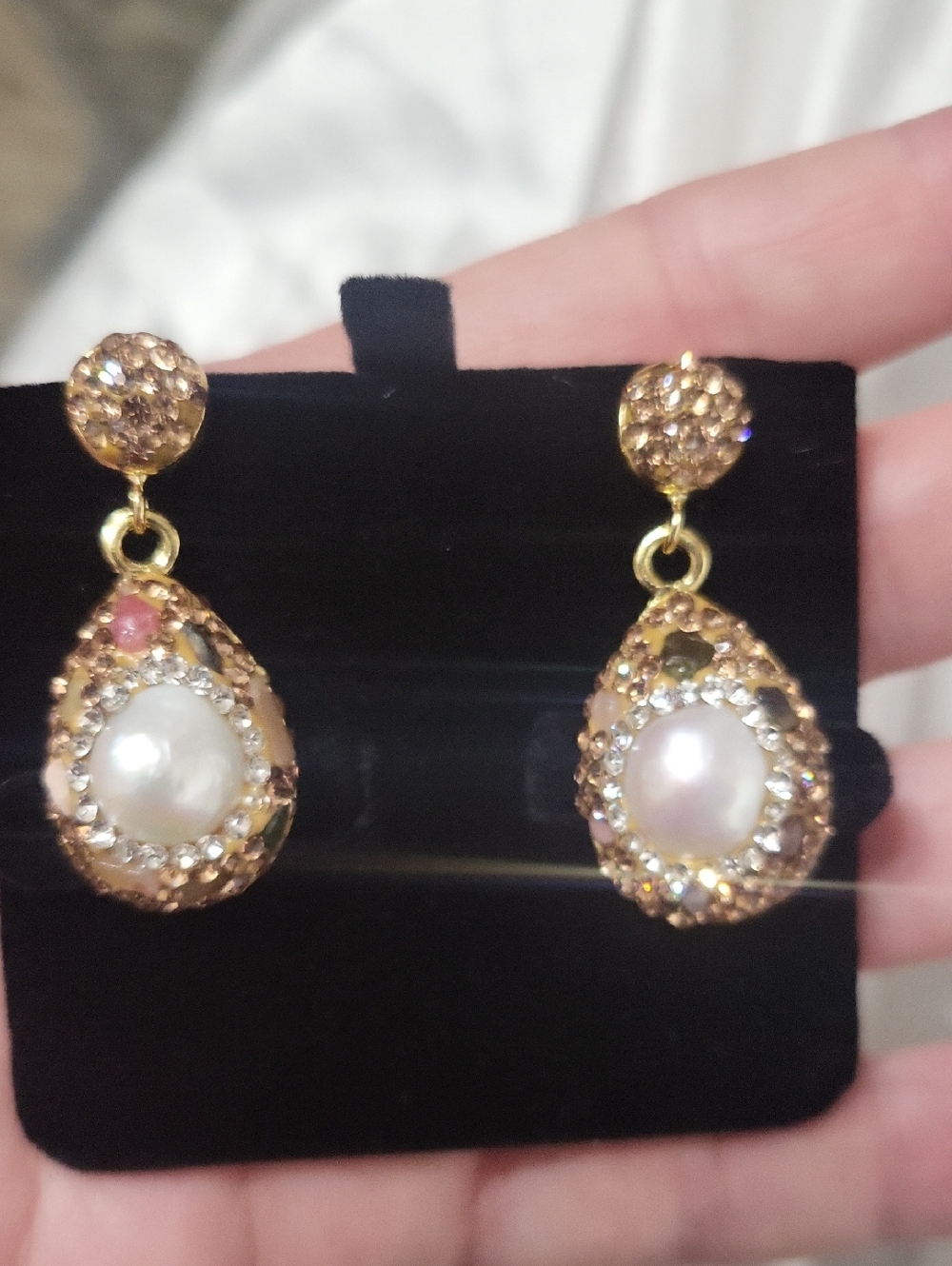 Genuine Pearl Earrings Fabulous Design - Picture 4 of 4